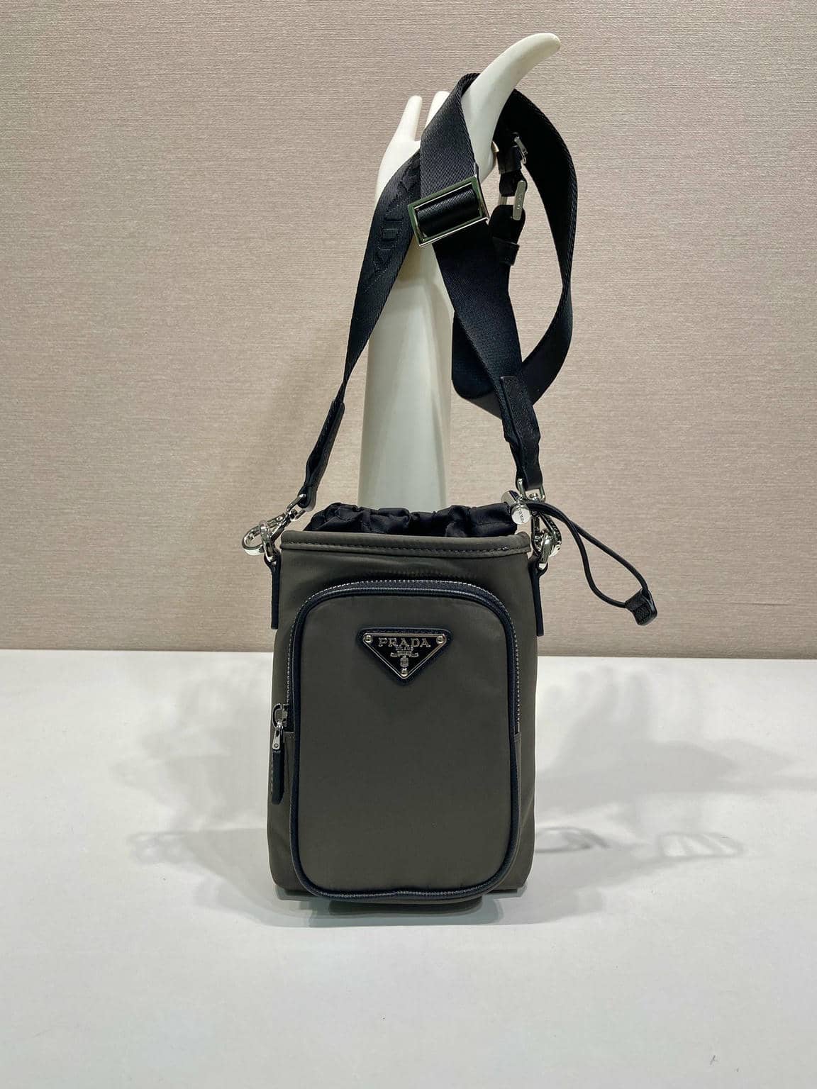 015Series-Chest Bag